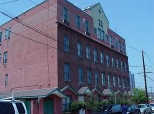 39 Bruen St, Newark, NJ 07105