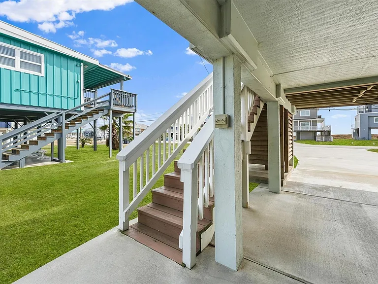 16634 Jamaica Beach Rd — Photo 27