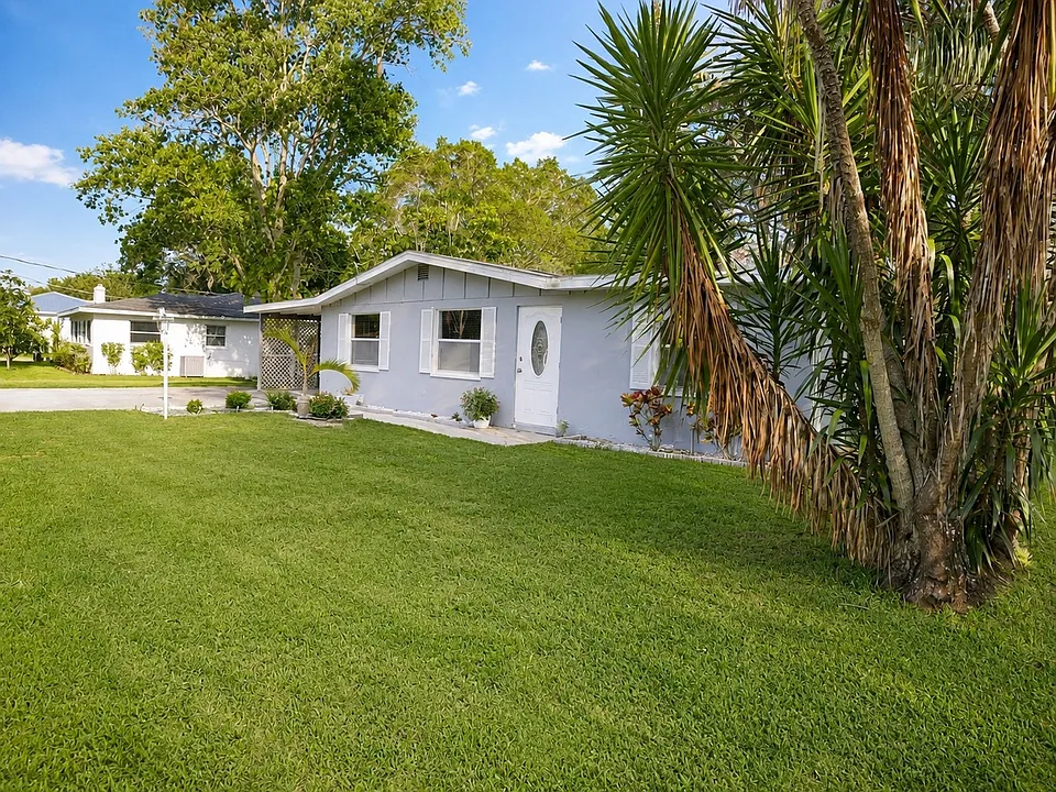 3230 Ashton Rd