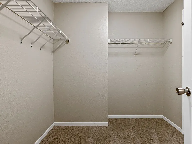 Waterford Place Townhomes — Photo 28