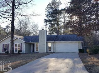 118 Ridgefield Cir, Lagrange, GA 30241