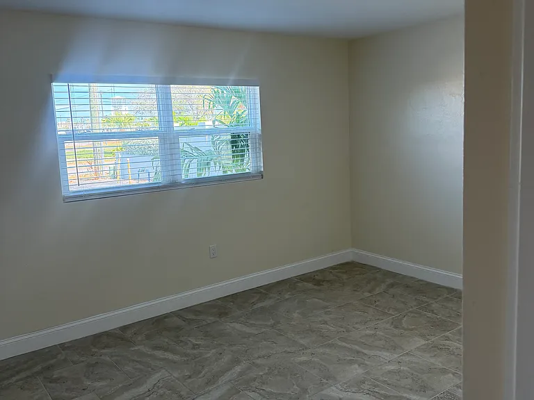 149 104th Ave #9-1-2 — Photo 10