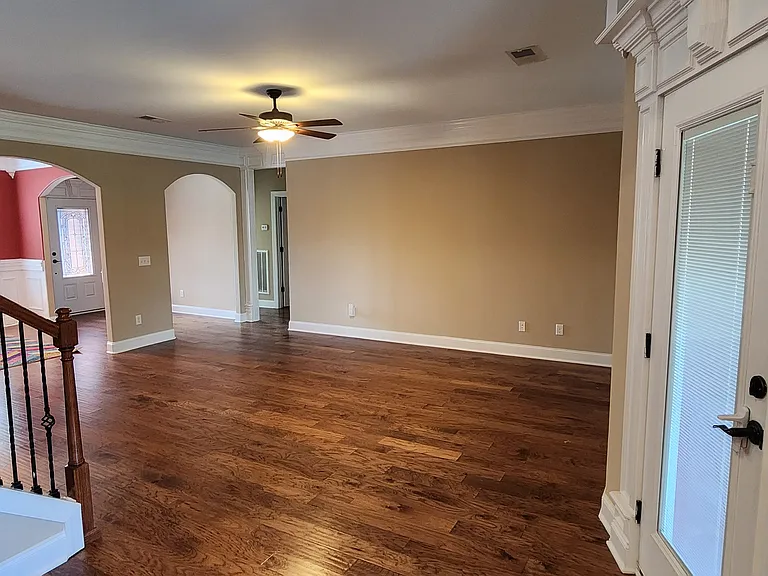 7670 Knobdate Rd — Photo 4