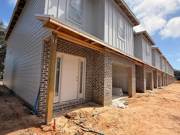 704 Ferguson Dr #3, Fort Walton Beach, FL 32547