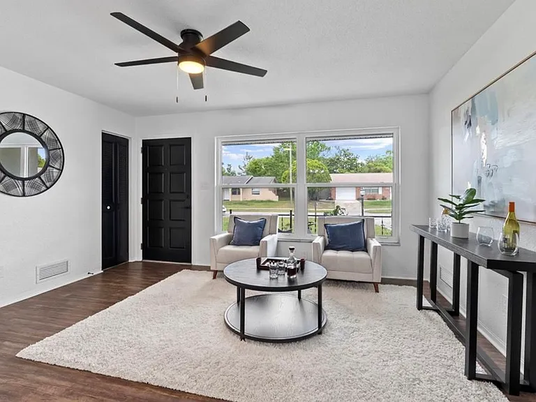 1199 Galgano Ave — Photo 3