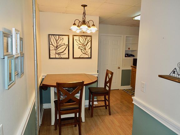 2nd image of 15 Clyfton St #1
