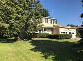 4 Marble Rd, East Greenbush, NY 12061