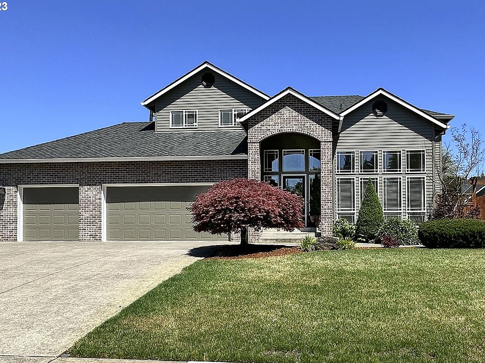 1st image of 619 NE Sundance Ct