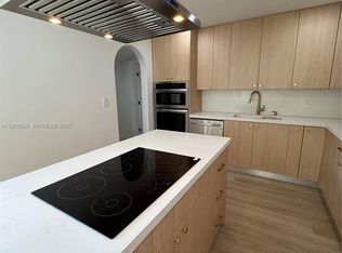 4850 SW 93rd Ct, Miami, FL 33165