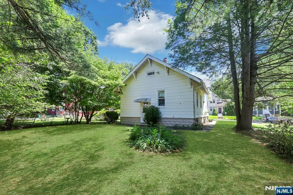 122 Washington Ave, New Milford, NJ - View 4