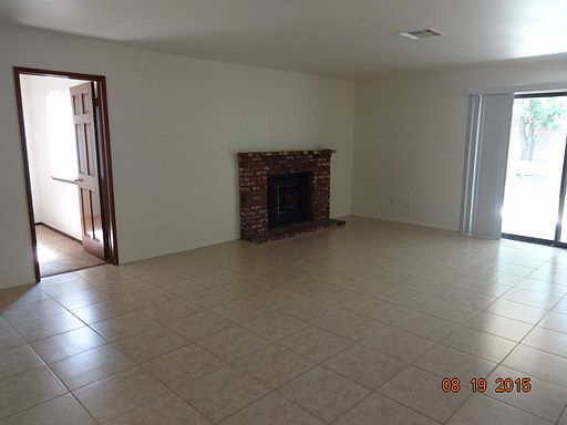 4th image of 1234 Herzel Ave