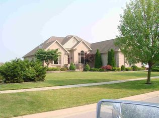 8413 Talon Ct, Newport, MI 48166