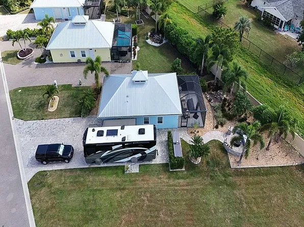 8652 SW Sand Crane Cir, Arcadia, FL 34269