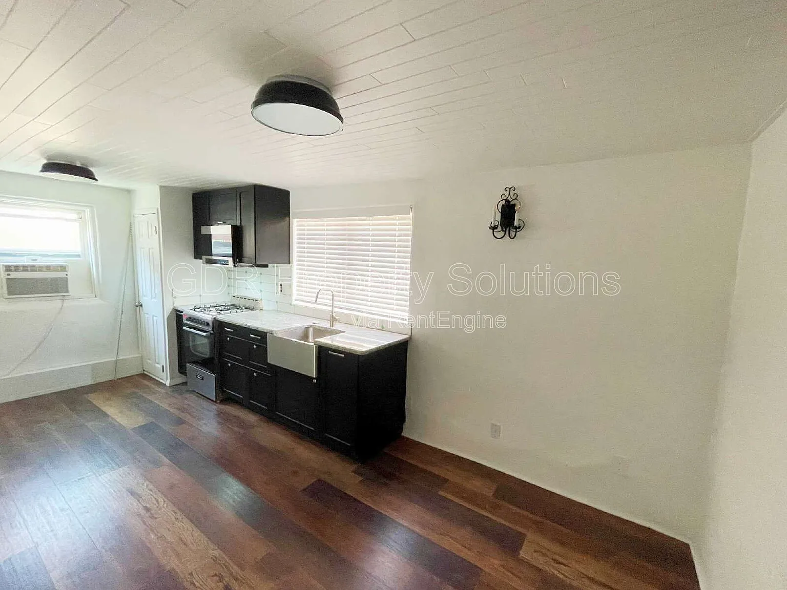 1 bed, 1.0 bath, 440 sqft, $1,110 — Photo 4