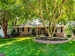 8309 McNeil St, Vienna, VA 22180