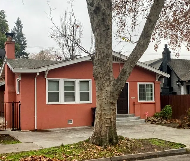 Building Photo - 3022 D St