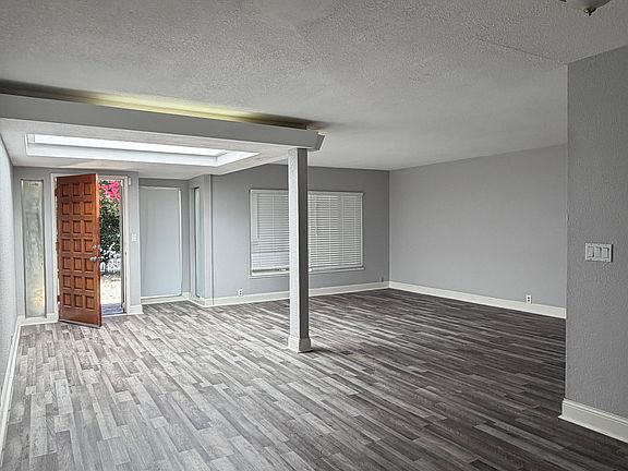 3rd image of 8194 Caribbean Way
