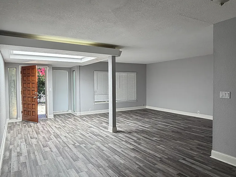 8194 Caribbean Way — Photo 3