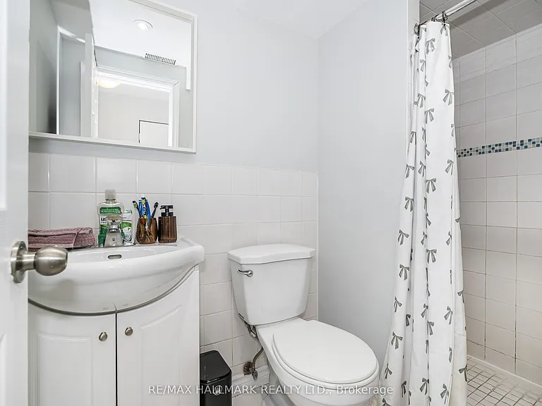 125 Viella St — Photo 16
