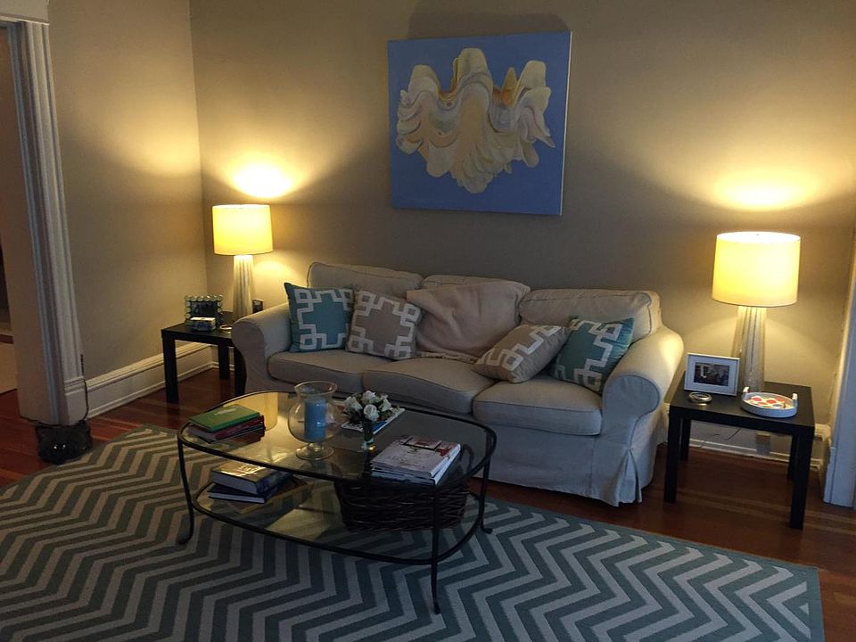1st image of 301 N Boulevard APT 3