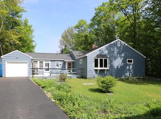 3136 Lakeshore Dr, Sault Sainte Marie, MI 49783