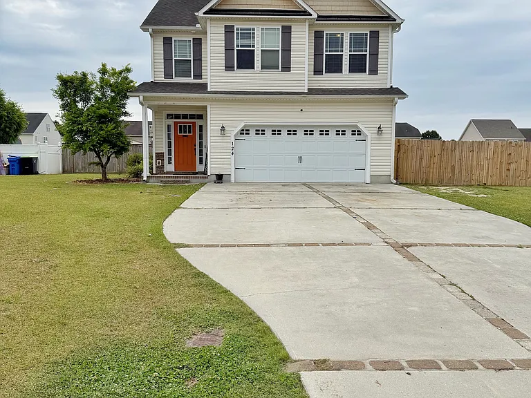 124 Landover Dr — Photo 4