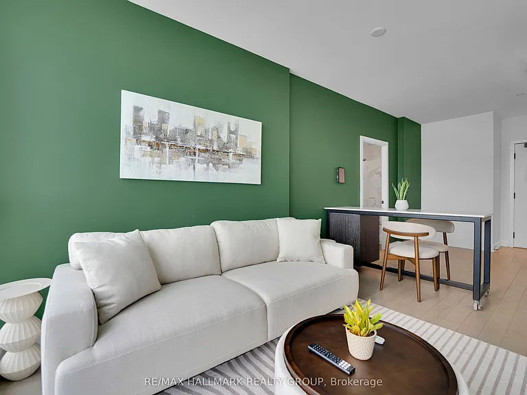 560 Rideau St #1405 — Photo 5