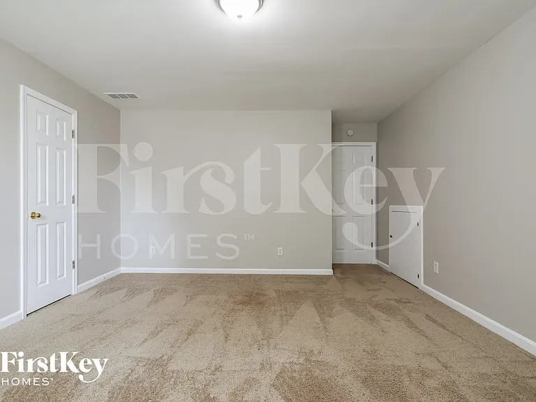 55 Foster Trace Dr — Photo 9