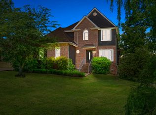 813 Dunbar Cave Rd, Clarksville, TN 37043