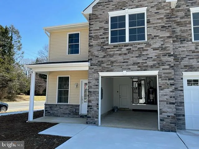 13499 Damar Dr — Photo 28