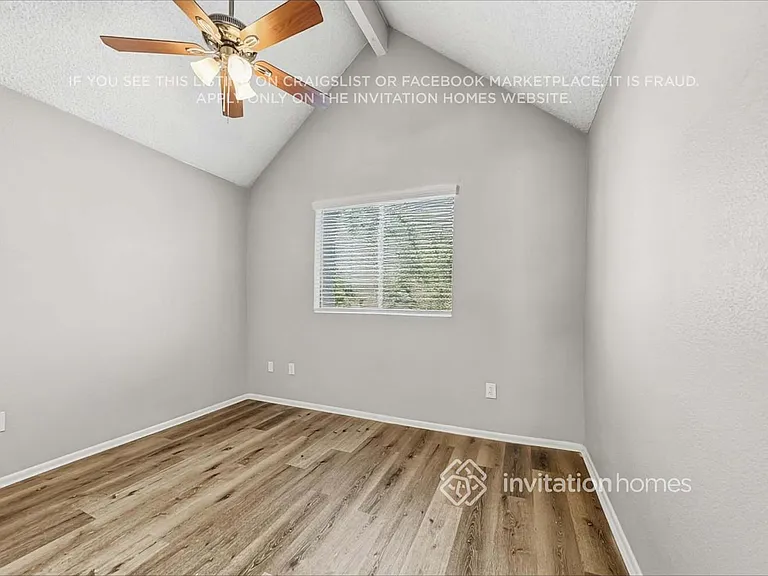 1535 N Horne #111 — Photo 15