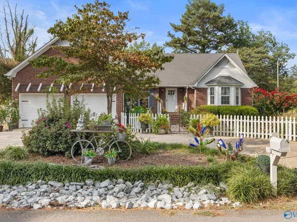 903 Brahma St, Athens, AL 35611