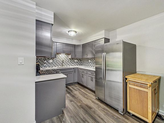 5th image of 1307 N Baldwin Ct Unit 1A