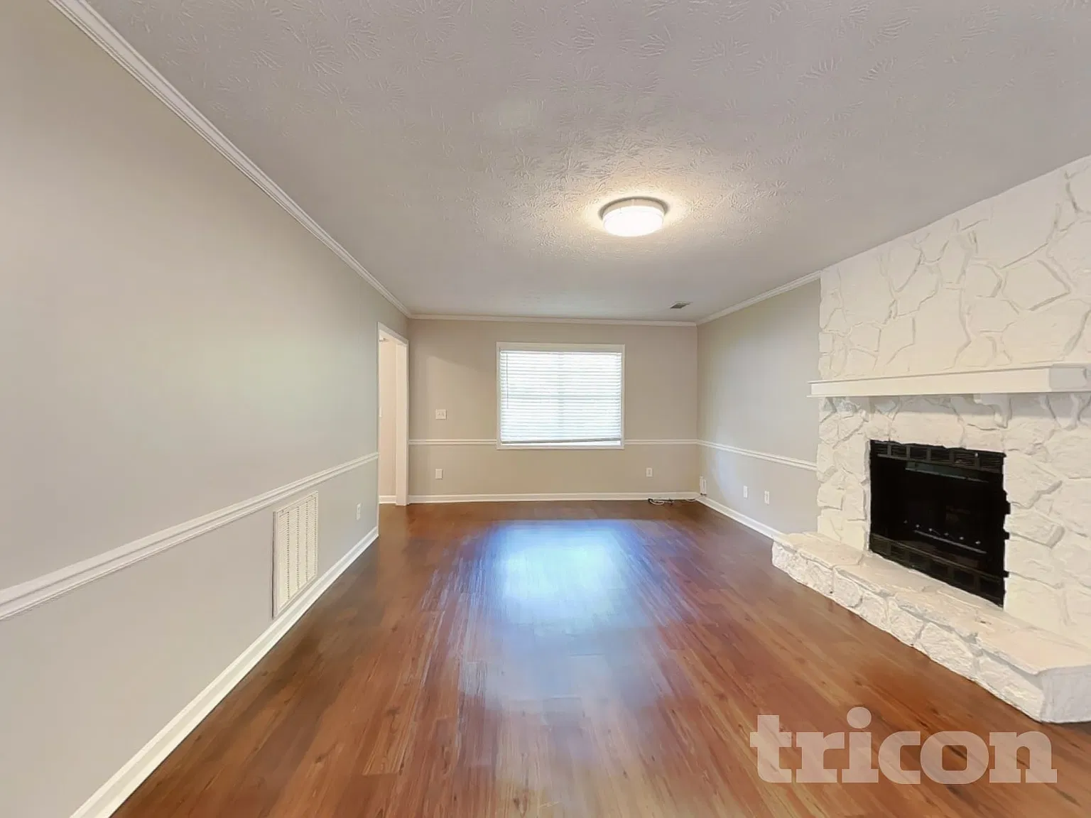 1381 Providence Way Lawrenceville GA — Photo 2