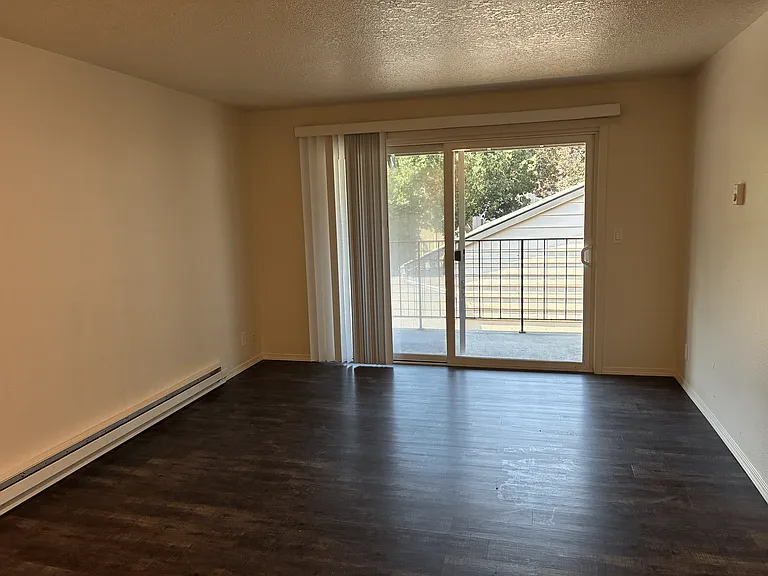 Pacific Village Apartments — Photo 10