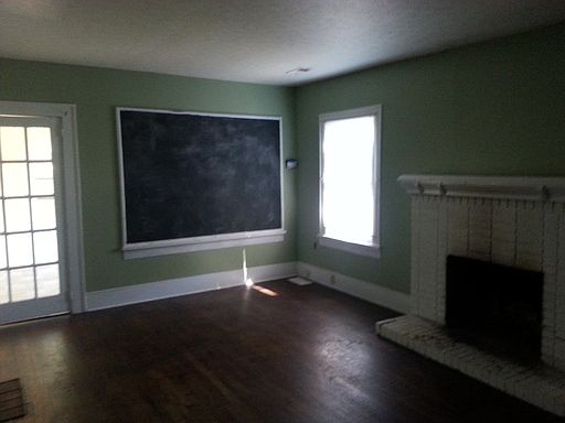 2nd image of 225 South St