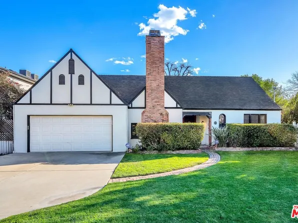 12252 Emelita St, Valley Village, CA 91607