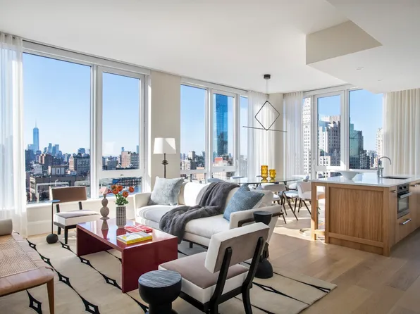 368 Third Avenue image 1 of 19