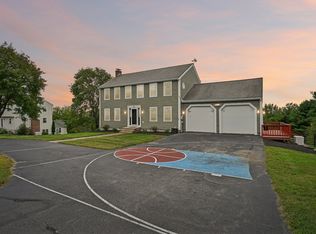 25 Piasta Rd, Dudley, MA 01571