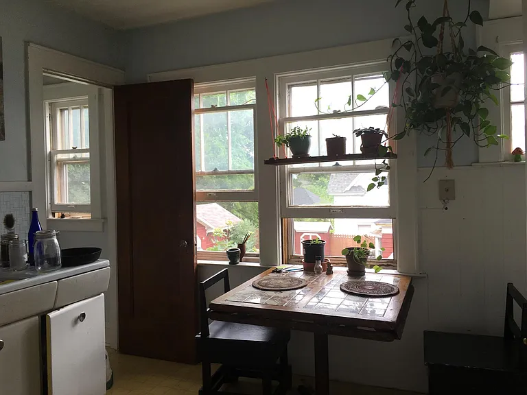 172 Fellows Ave — Photo 37