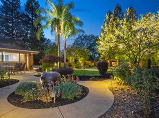 40 Santa Rita Dr, Walnut Creek, CA 94596