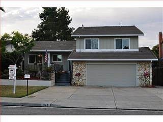 1st image of 947 Erica Dr