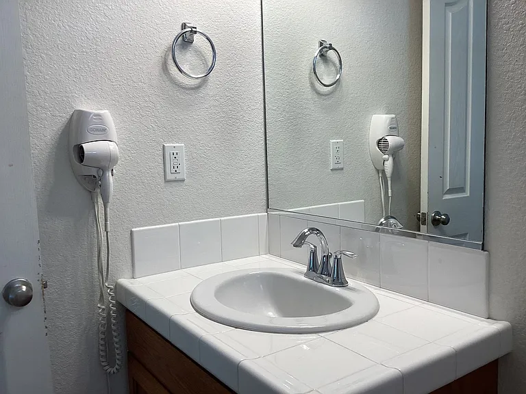 3442 N Leanna Ave — Photo 10