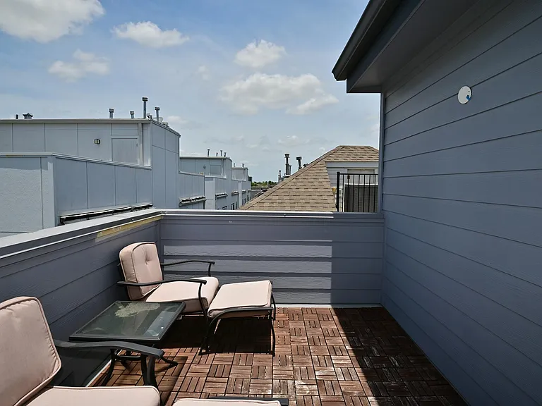 1117 W 16th St #C — Photo 99