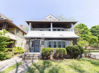 14221 Glenside Rd, Cleveland, OH 44110
