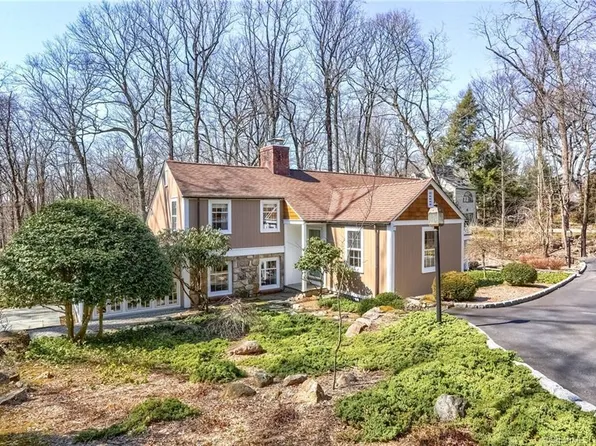 9 Westview Lane, Norwalk, CT 06850