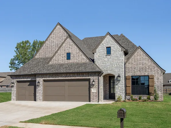 2722 W Roanoke St, Broken Arrow, OK 74012