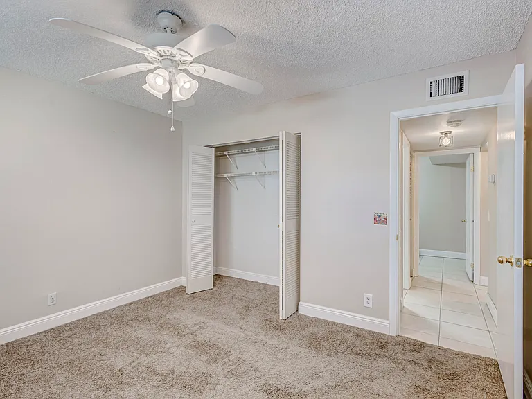 601 Sabal Ridge Cir #A — Photo 42