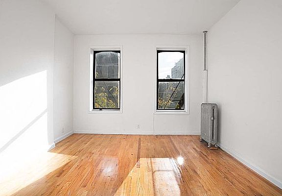 2nd image of 559 W 149th St #8