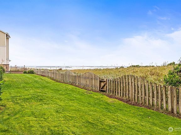 5th image of 1600 W Ocean Avenue #915